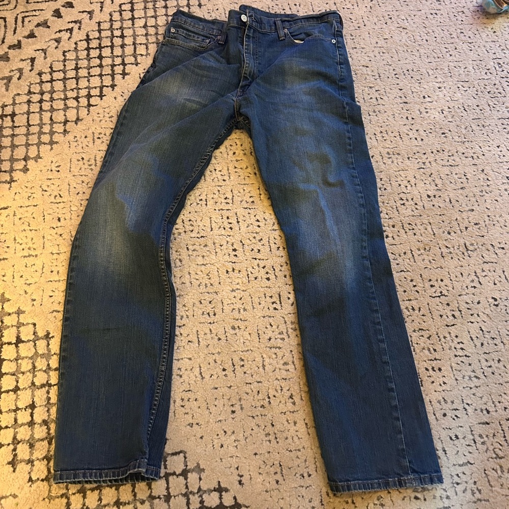 Levi’s slim straight 513 Jean size 38x32.